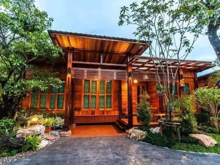 Areeya Phubeach Resort Wooden House Ban Chong Phli Exterior photo